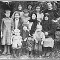 Семьи Нехаено, Ходос, Шевцовы, фото 1950 года