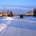 Село живет своей повседневной жизнью...